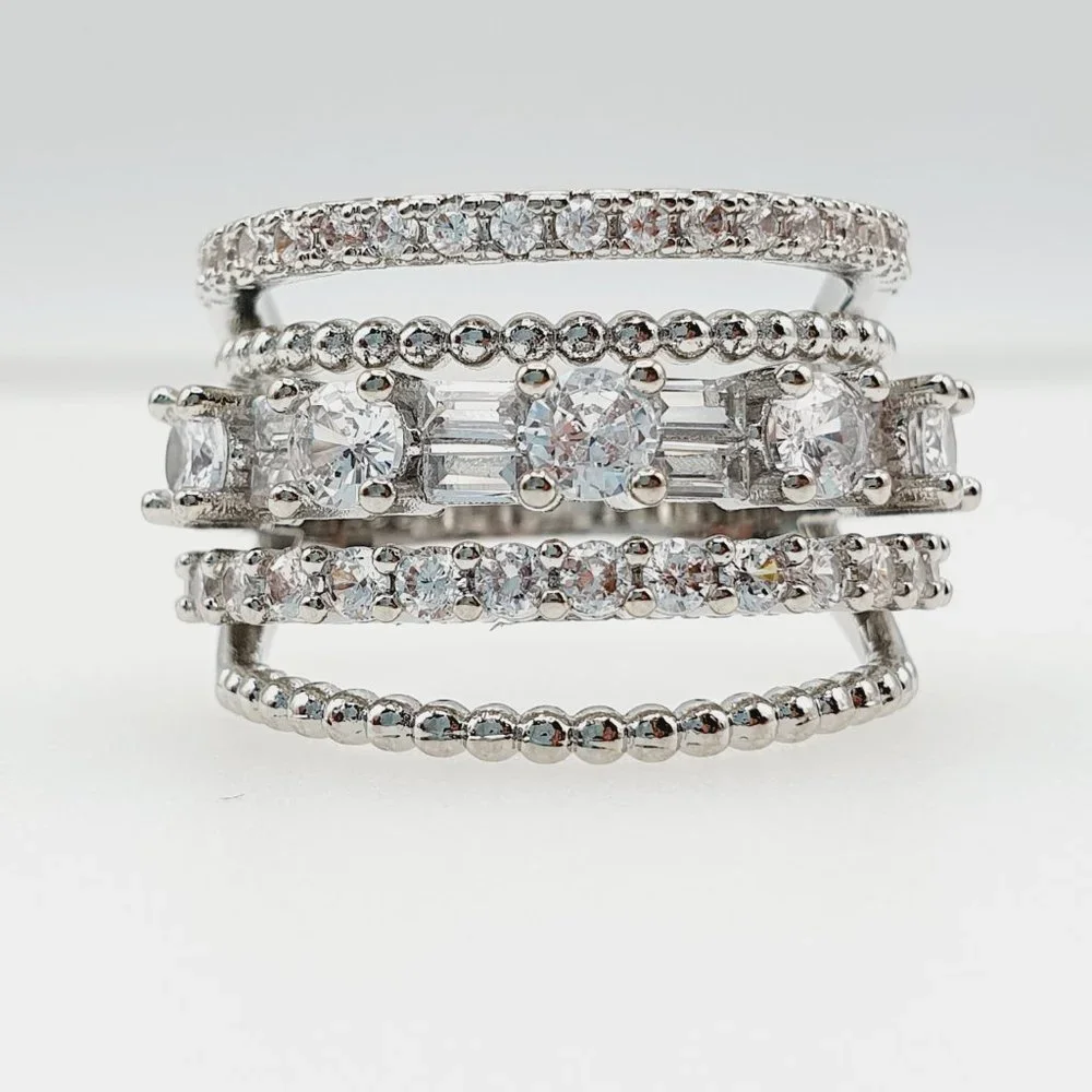 💥 Latest Design 925 Silver Plated White CZ Wedding Ring, FB16FA1133